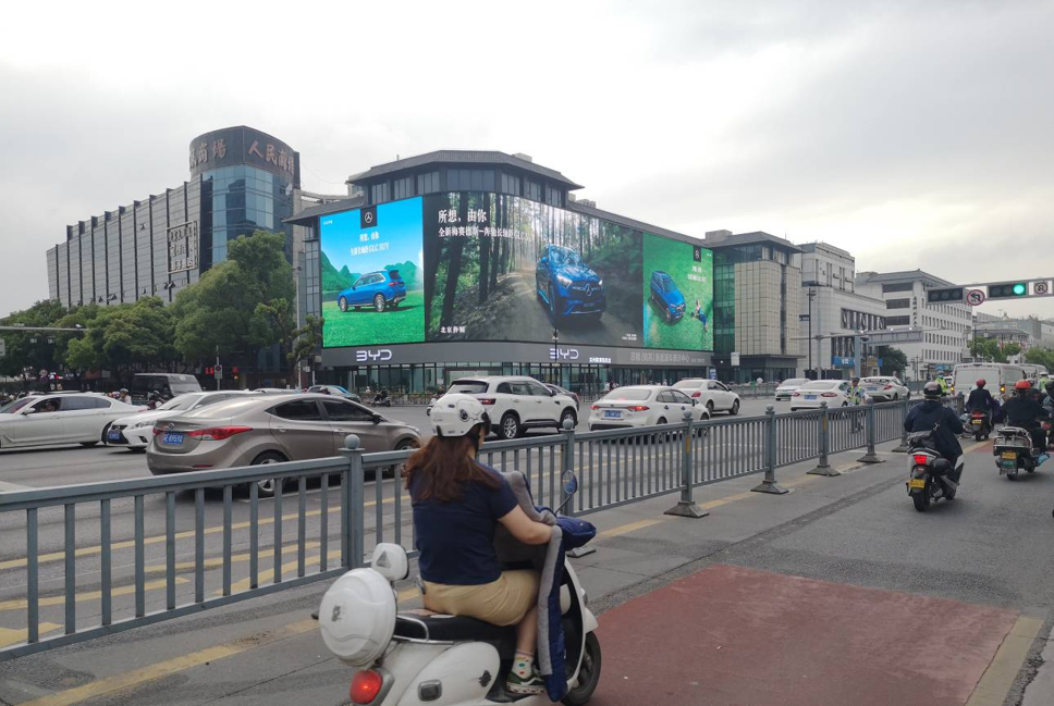 苏州观前商圈裸眼3D大屏推荐